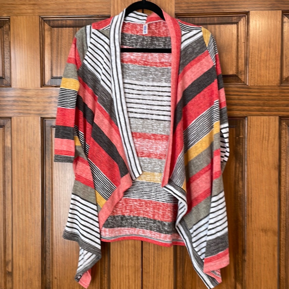 3/4 sleeve striped small red cardigan.